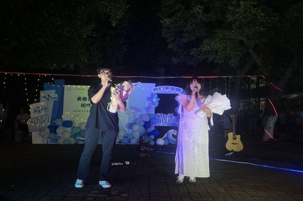 5.梧逸杰老师、橘子嘉宾演唱《小幸运》